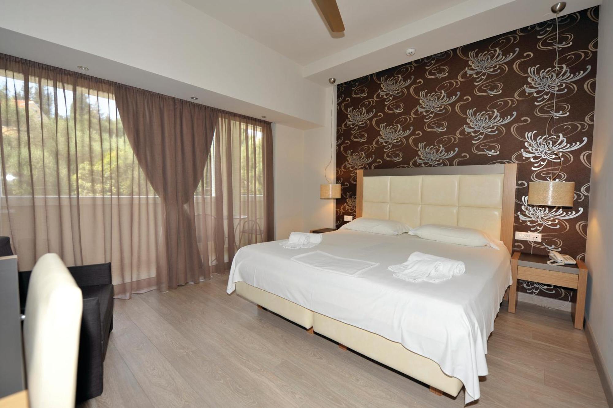 Corfu Mare Hotel -Adults Only ภายนอก รูปภาพ
